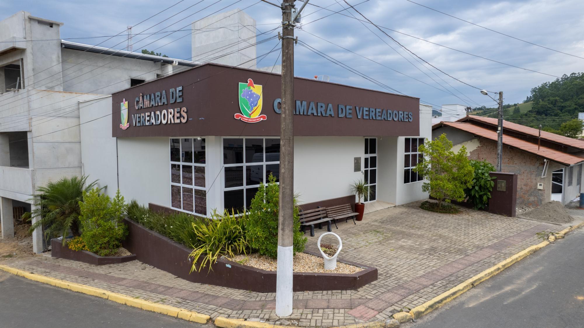 Debate sobre cartão de abastecimento marca sessão da Câmara de Aurora