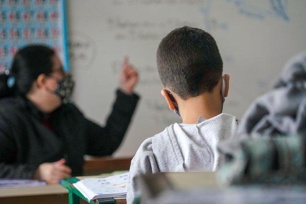 Decreto autoriza aulas 100% presenciais para todos os estudantes em Santa Catarina