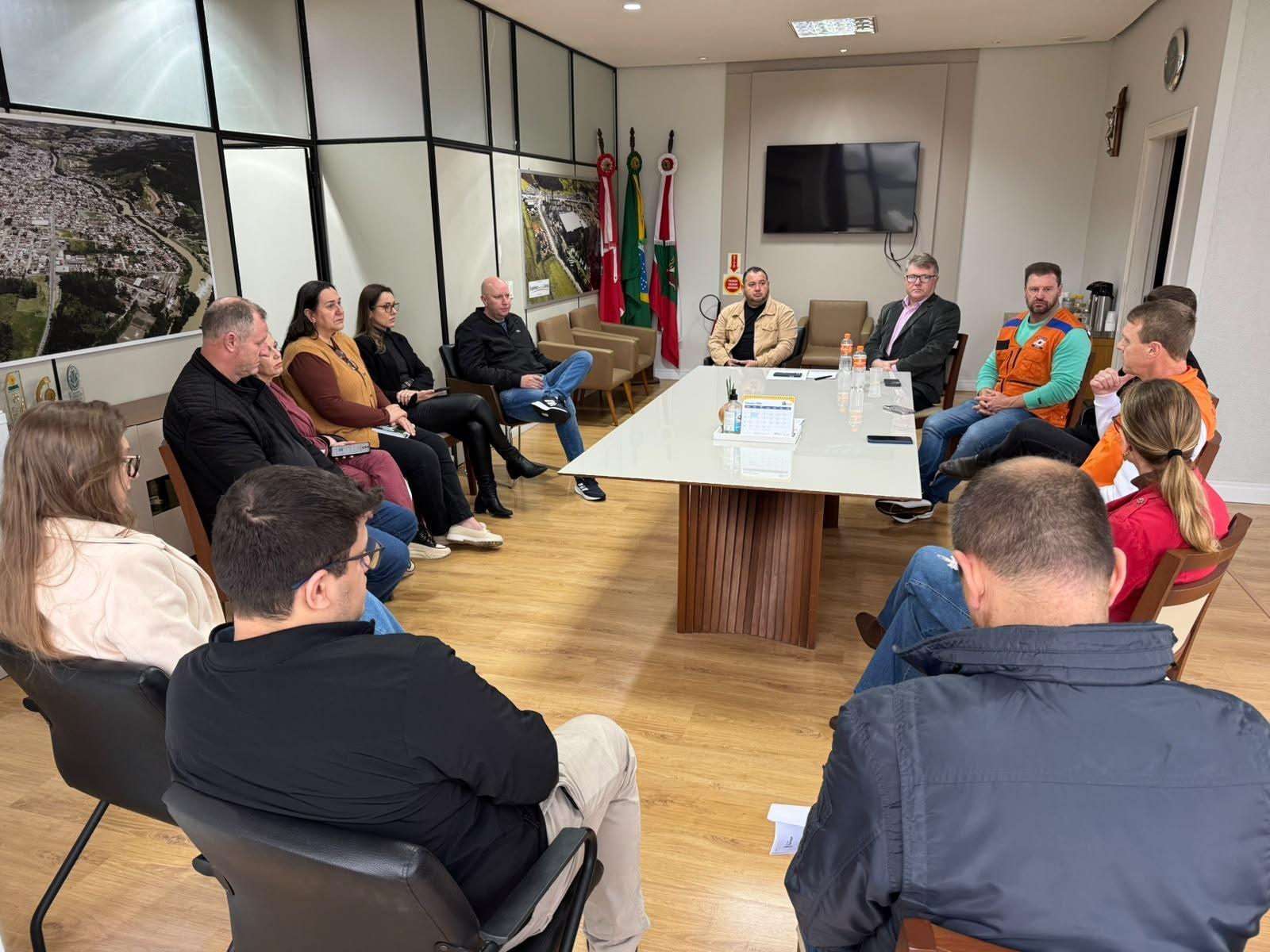 Defesa Civil de Ituporanga acompanha previsão de chuva e mantém equipes de plantão no fim de semana