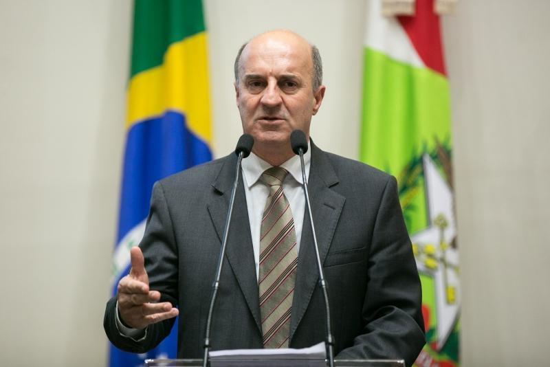 Deputado estadual por quatro mandatos, Zé Milton estuda possibilidade de concorrer a nível federal