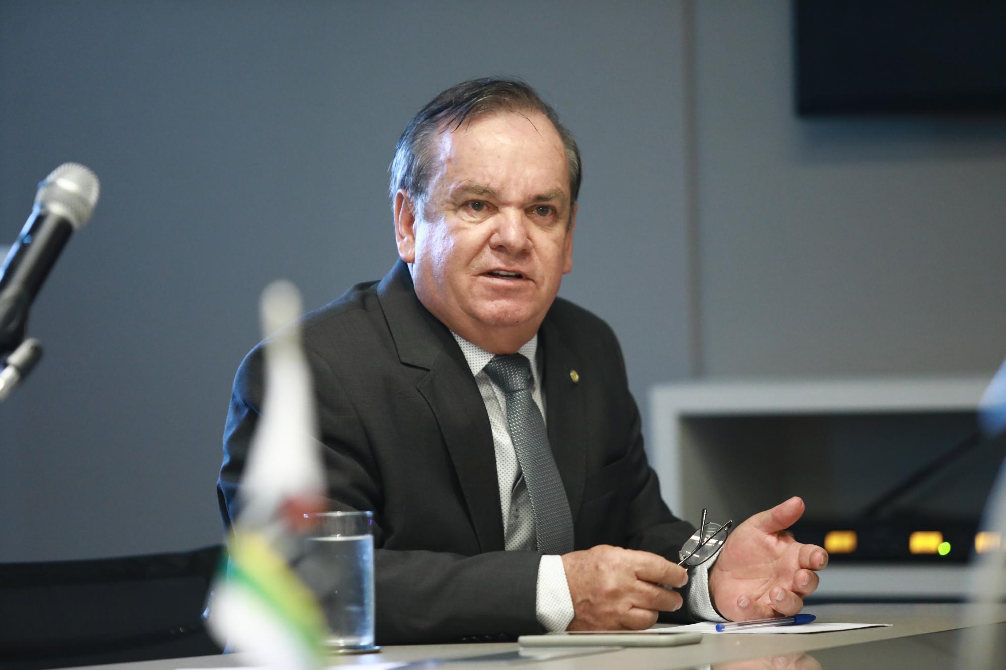 Deputado Peninha se manifesta contra saídas temporárias dos presidiários