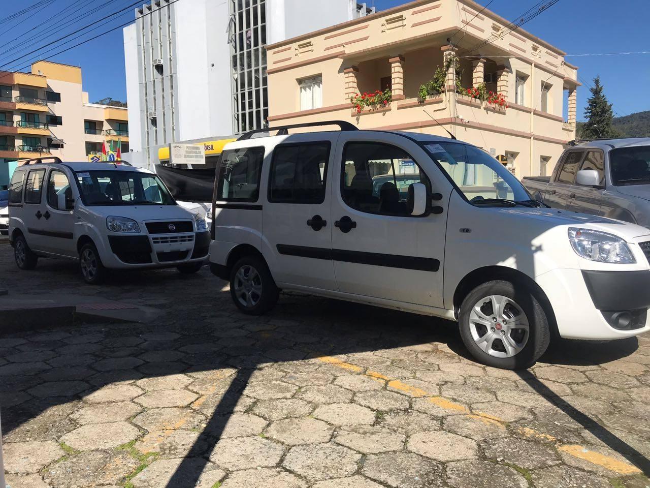 Dois novos veículos vão reforçar a frota da administração em Alfredo Wagner
