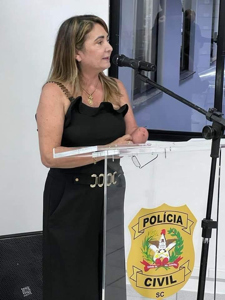 Dra. Elizabete Pardo assume a Delegacia Regional de Rio do Sul