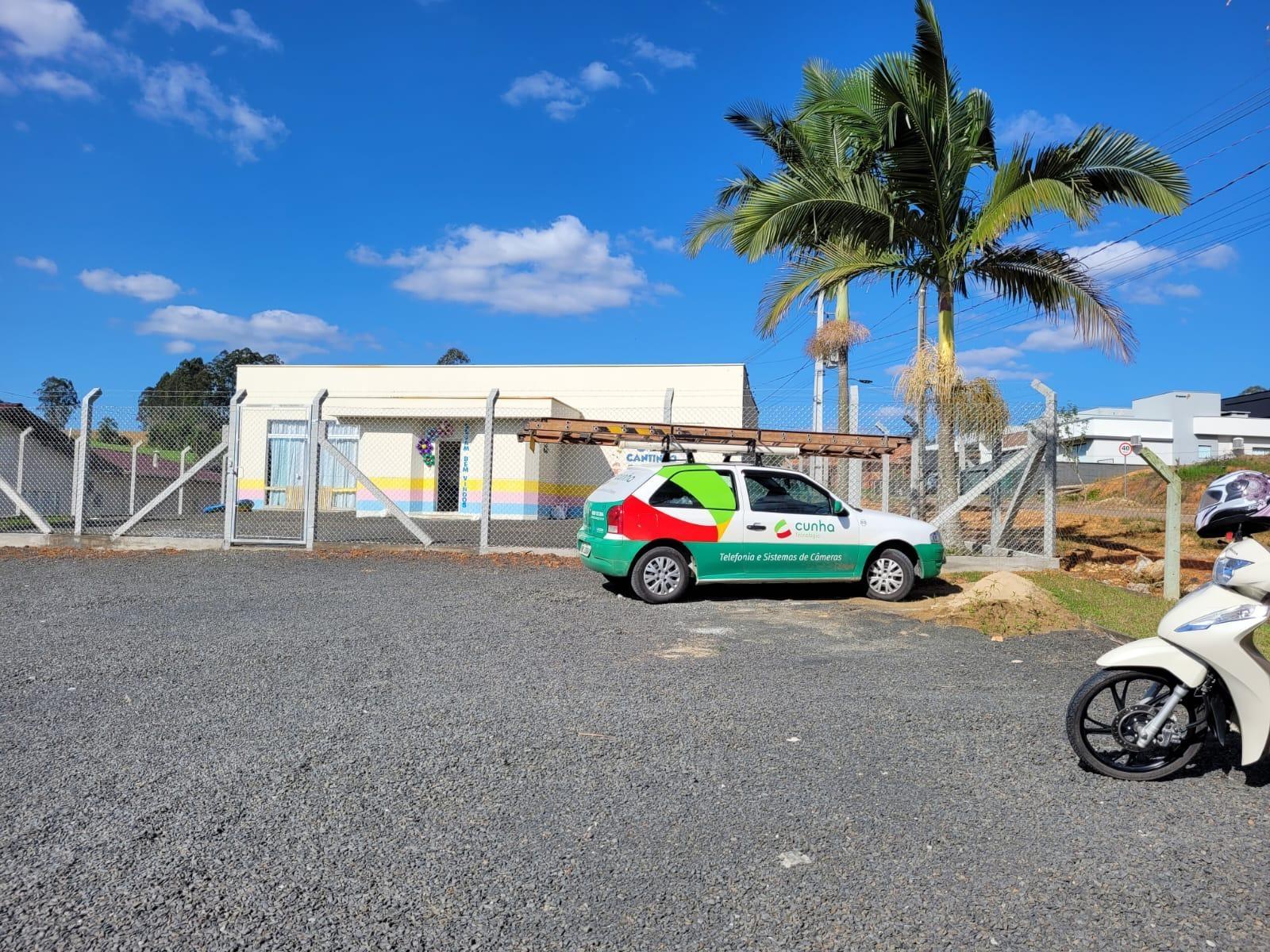 Educação de Petrolândia inicia a instalação de câmeras de videomonitoramento em escolas