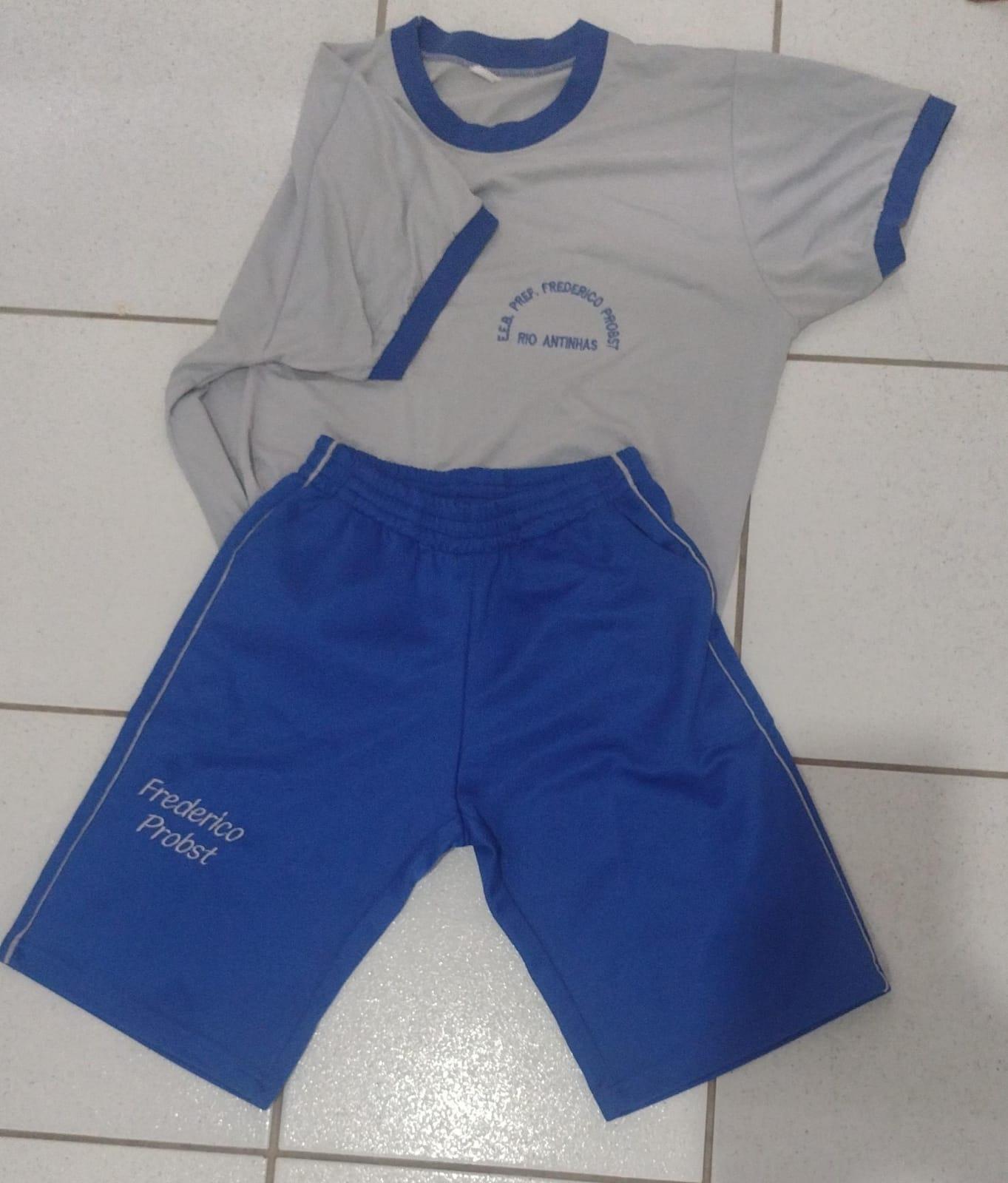 Escola em Petrolândia promove campanha de doação de uniformes escolares