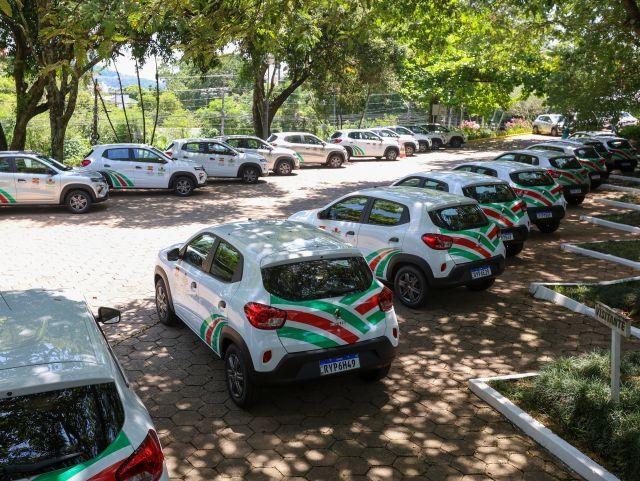 Escritórios da Epagri do Alto Vale recebem novos veículos e equipamentos para reforçar o trabalho
