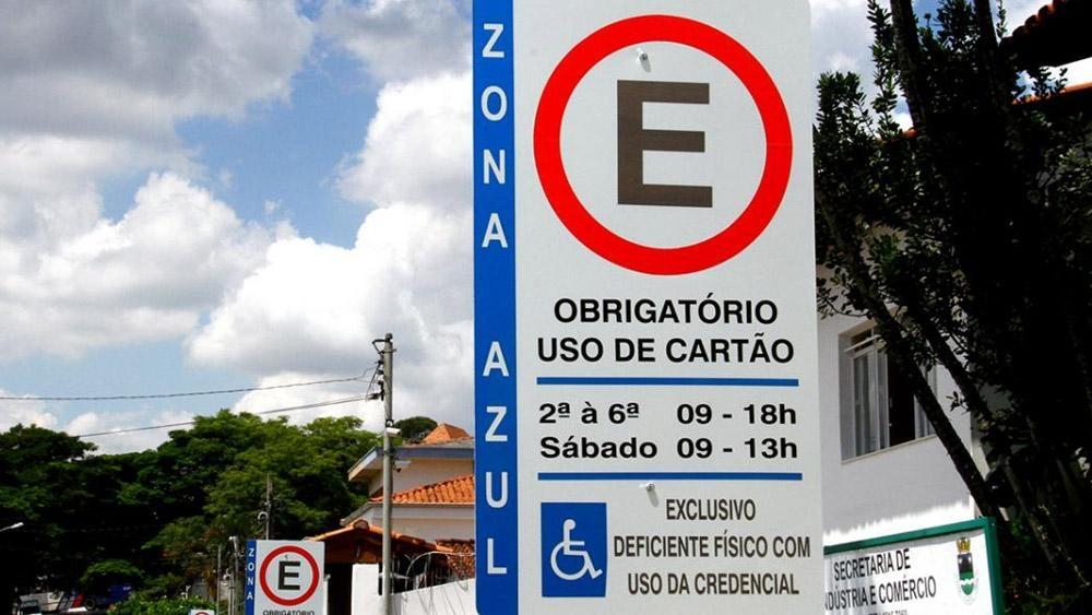 Estacionamento rotativo poderá ser implantado em Alfredo Wagner