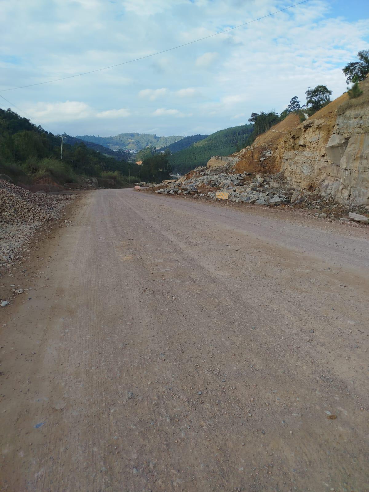 Estado garante continuidade das obras da SC-281 entre Ituporanga e Atalanta