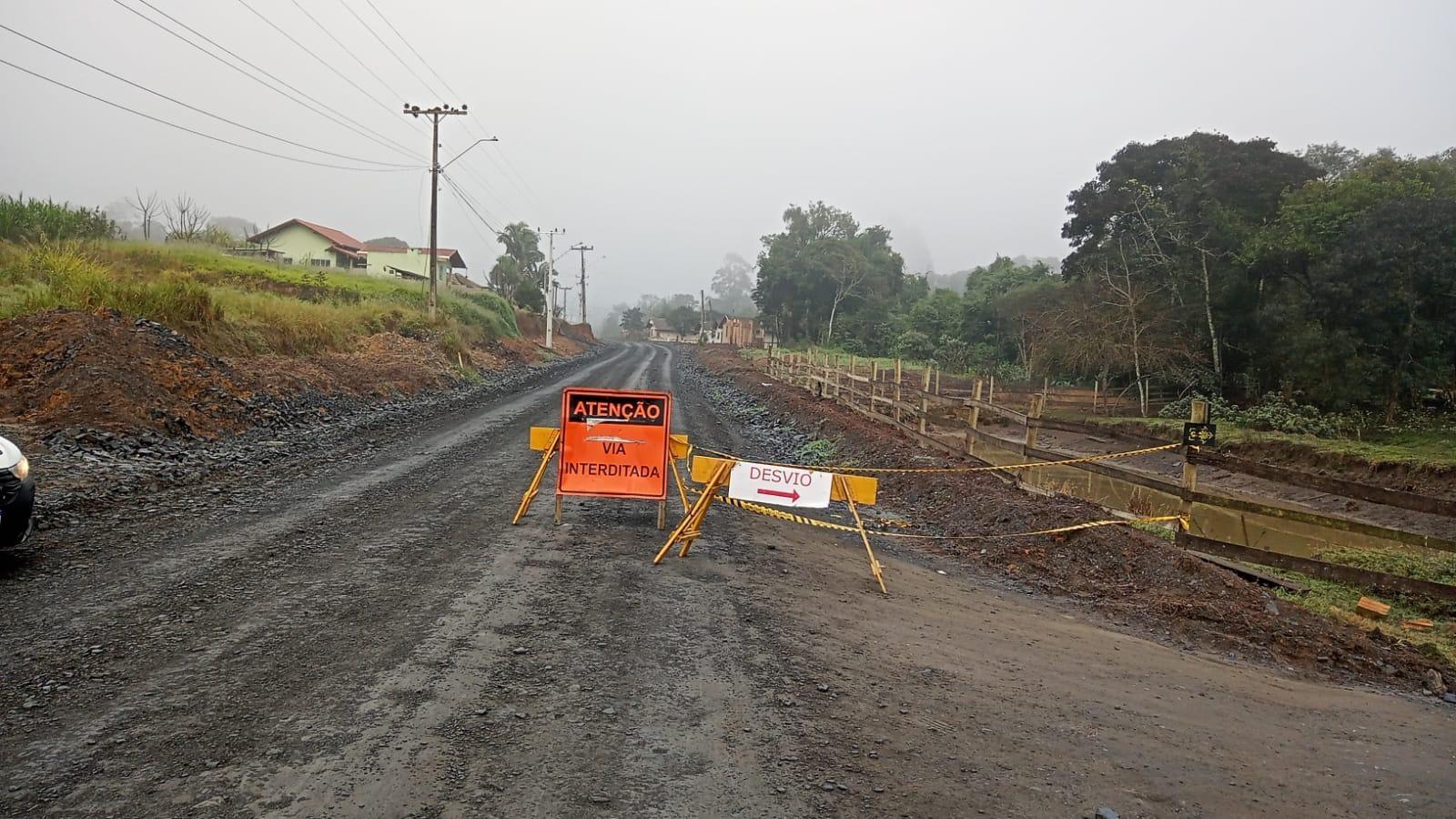 Estrada Geral do Rio Batalha em Ituporanga ficará interditada nesta semana para obra de asfaltamento
