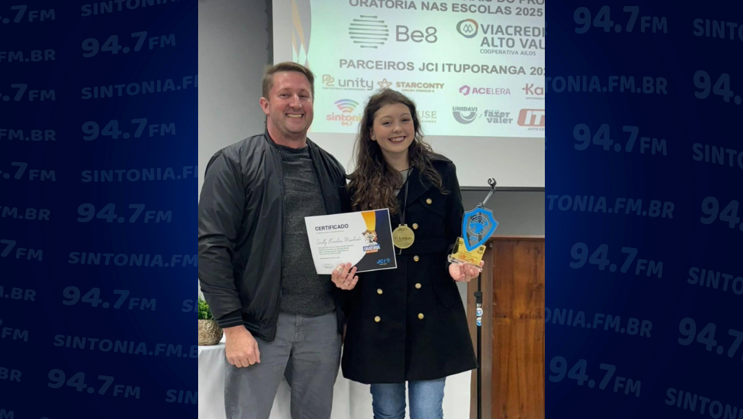 Estudante de Imbuia vence disputa de oratória promovida pela JCI Ituporanga