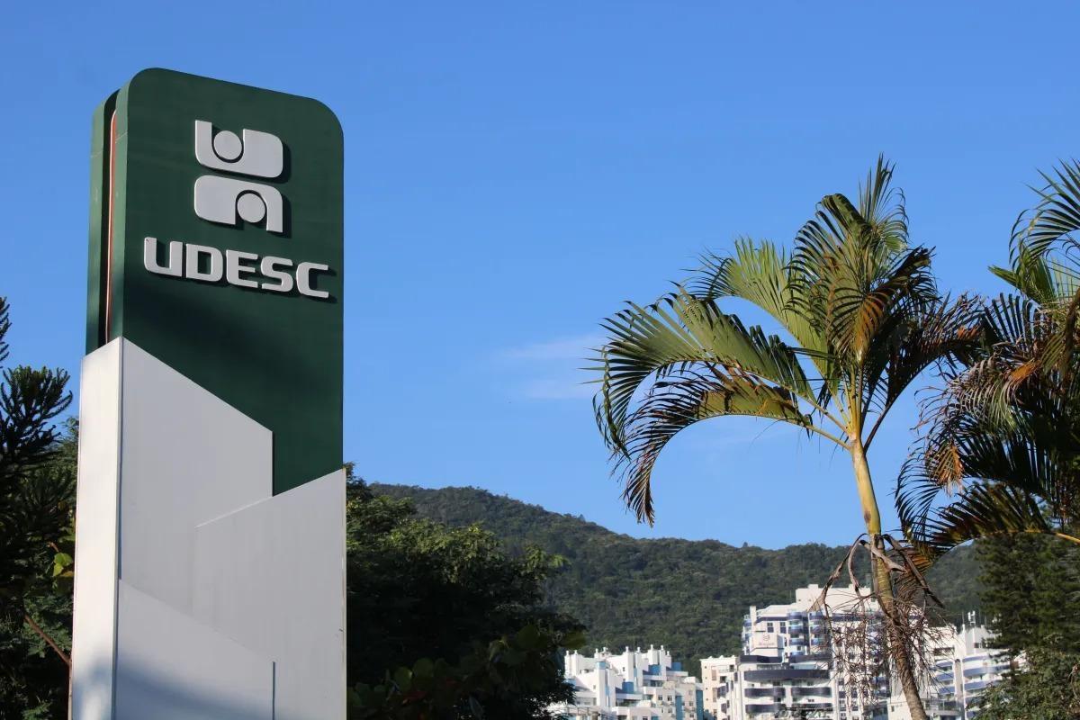 Estudantes de engenharia criam suposta lista de alunas “mais estupráveis” em universidade de Santa Catarina