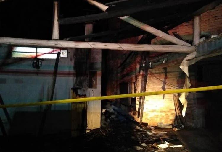Estufa com fumo fica destruída após incêndio em Vidal Ramos 