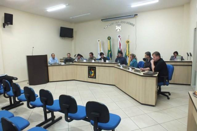 Projeto visa auxiliar preservação e tratamento das nascentes de água de Aurora é aprovado na Câmara