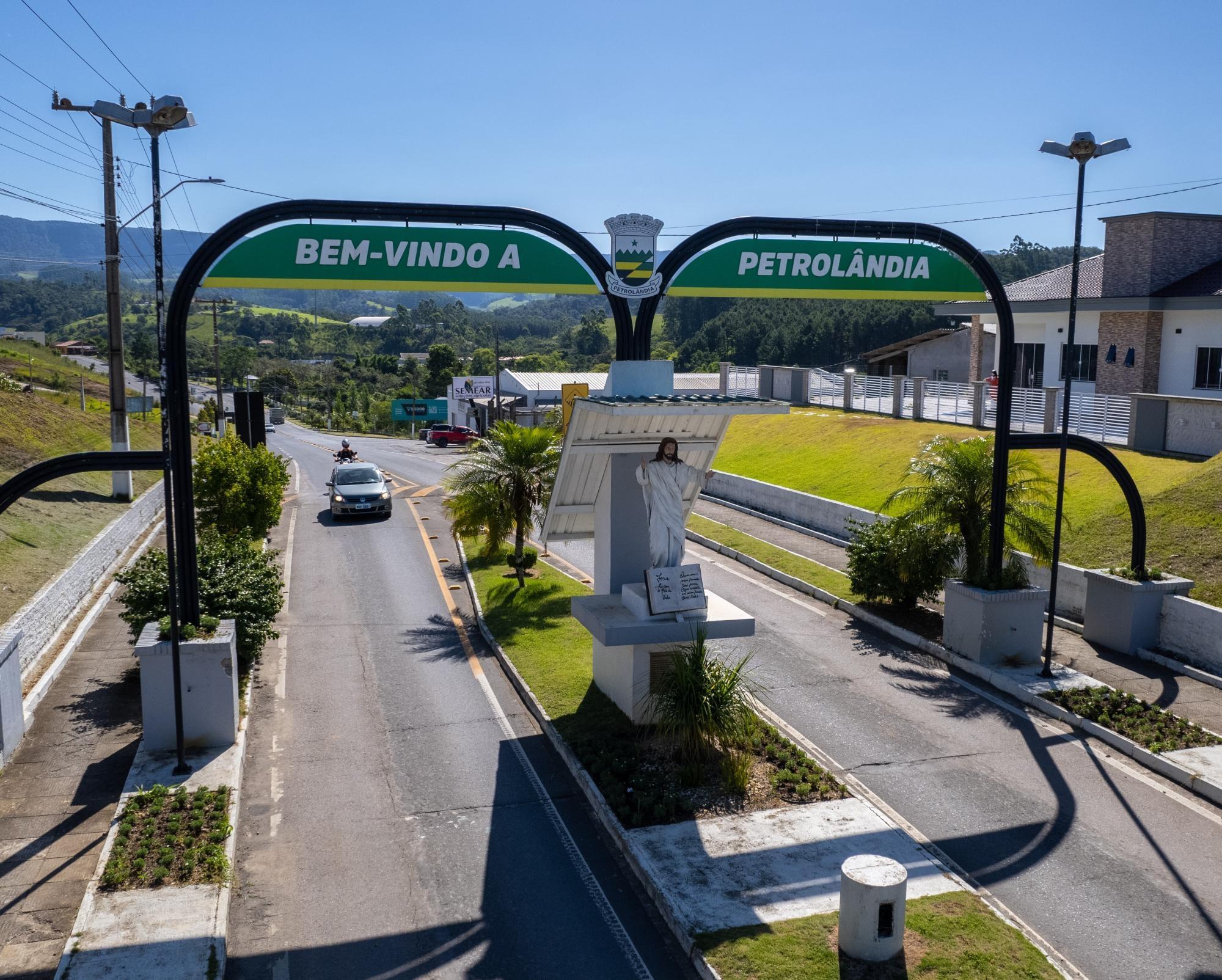Famílias de baixa renda de Petrolândia podem receber kit de antena digital de TV sem custo