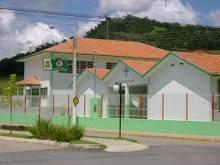 LEOBERTO LEAL: Escola arrecada mais de 7 mil reais com almoço beneficente