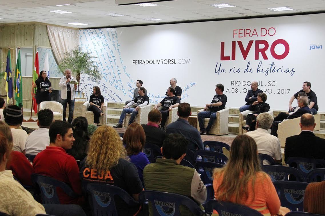 Feira do Livro de Rio do Sul inicia na segunda-feira, dia 8