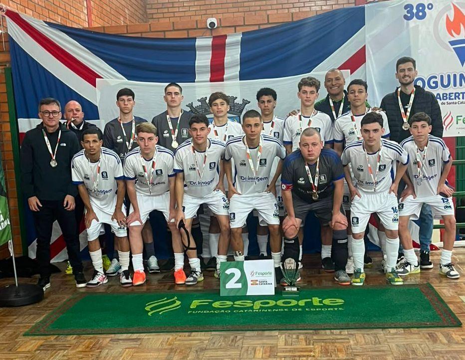 Futsal de Ituporanga avança para etapa estadual do JASC