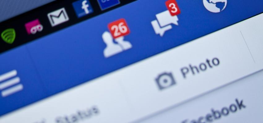 Golpe do perfil falso: bandidos se passam por menor no Facebook e pedem dinheiro para não divulgar conversas