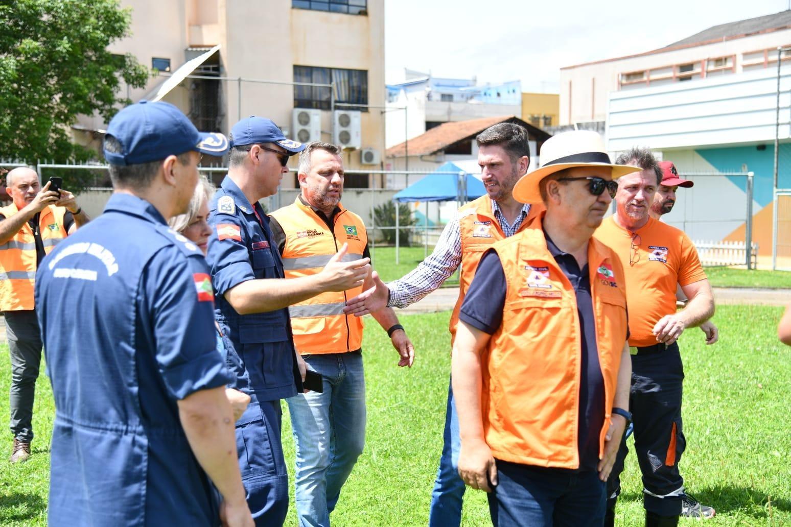 Governador Jorginho Mello esteve no Alto Vale neste domingo (19)