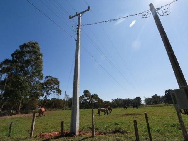 Governador sanciona lei de expansão da internet no meio rural