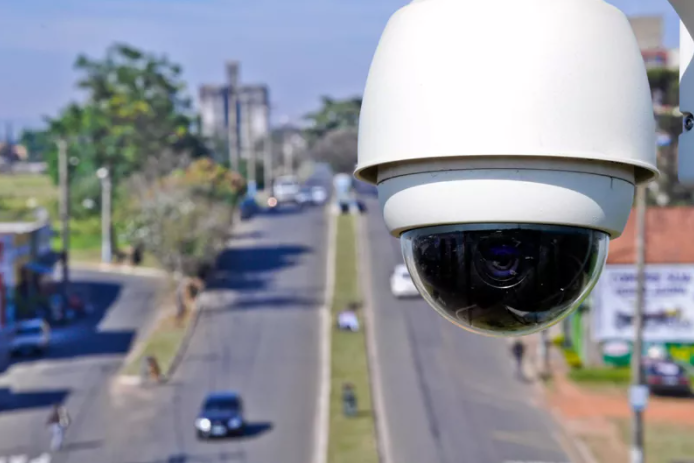Governo autoriza que imagens de câmeras de trânsito sejam usadas para multar motoristas