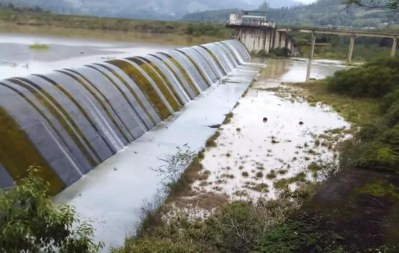 Governo de SC consegue autorização para consertar comporta da barragem de José Boiteux