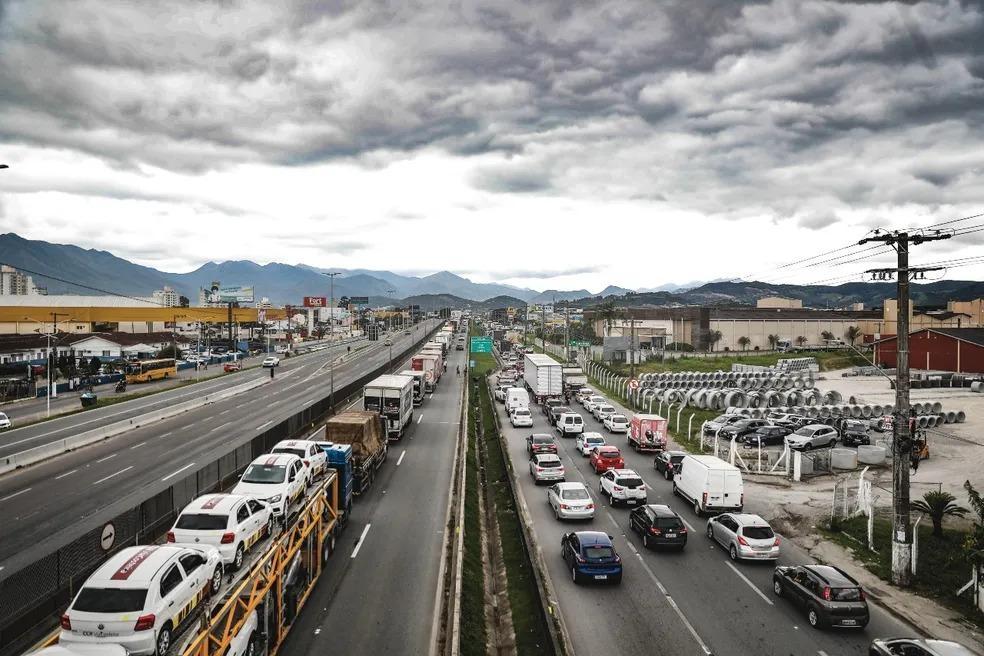 Governo institui Gabinete de Crise para coordenar ações frente a protestos e bloqueios de estradas em Santa Catarina