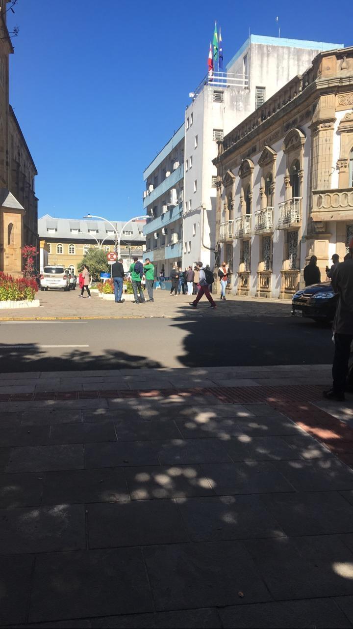 Homem comete suicídio dentro de catedral na serra catarinense
