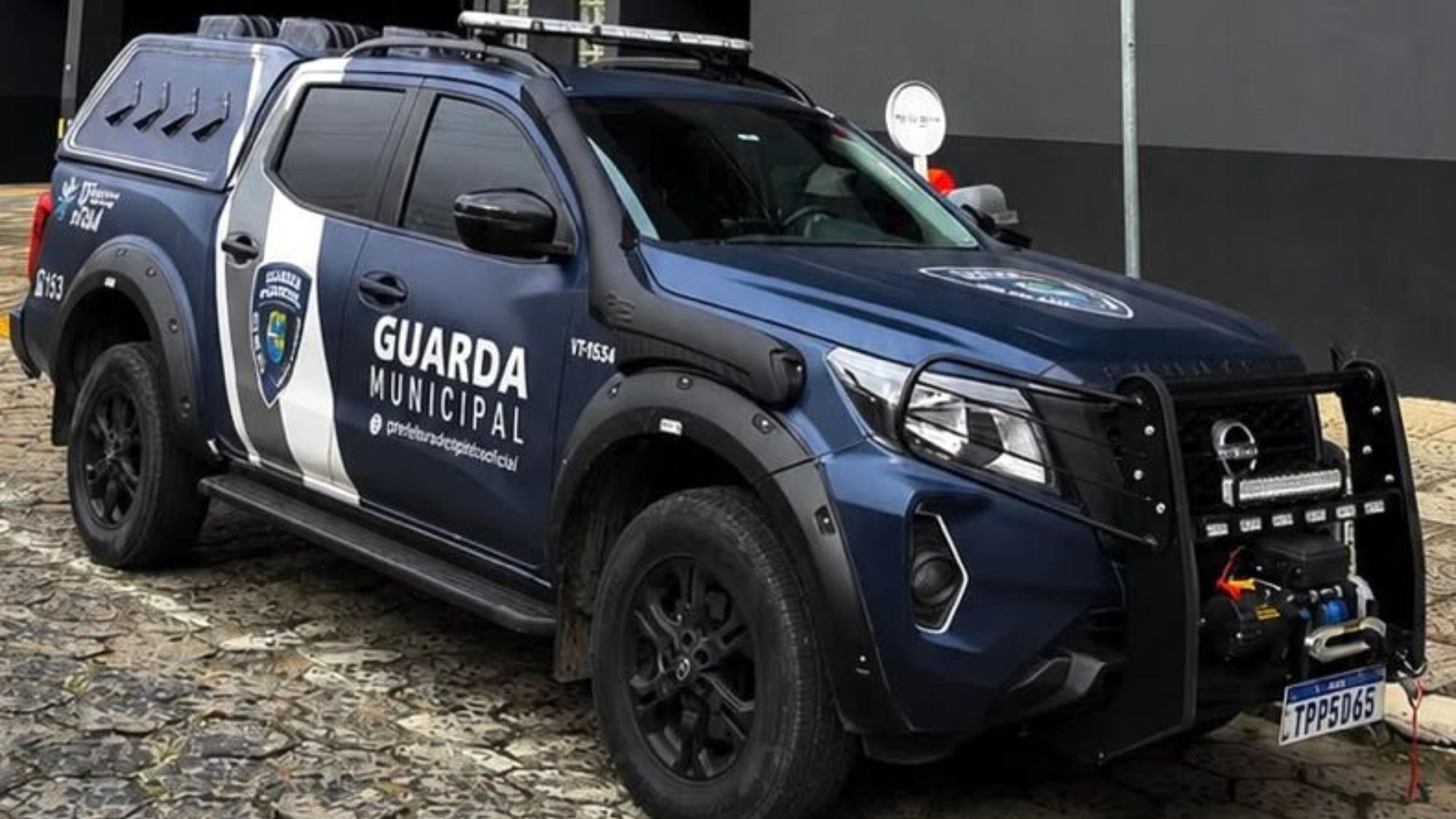 Homem dá socos em vitrines e perturba mulheres em Rio do Sul