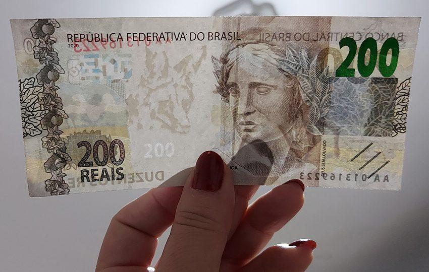 Homem é preso ao passar nota de R$ 200 falsa em Ituporanga