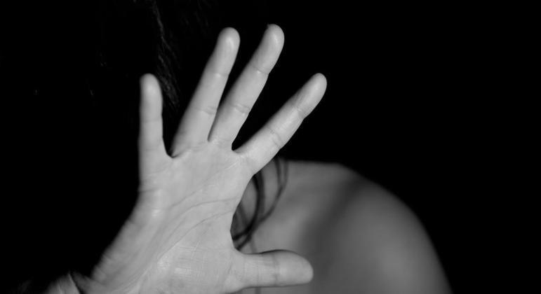 Homem é preso em flagrante por ameaçar a esposa 