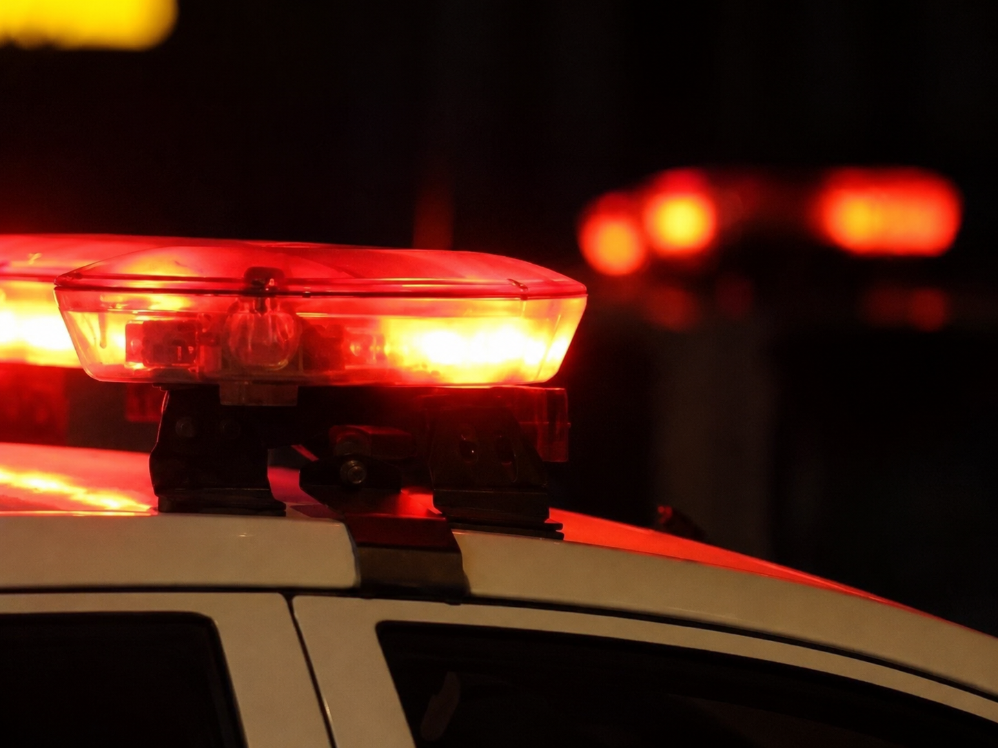 Homem morre após entrar em lagoa durante aposta em Imbuia; possível omissão de socorro é investigada