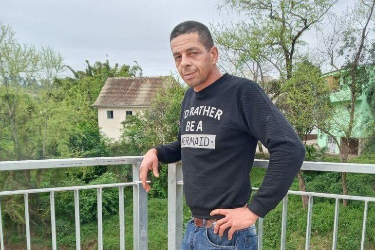 Identificado o homem que foi encontrado amordaçado e queimado em Taió