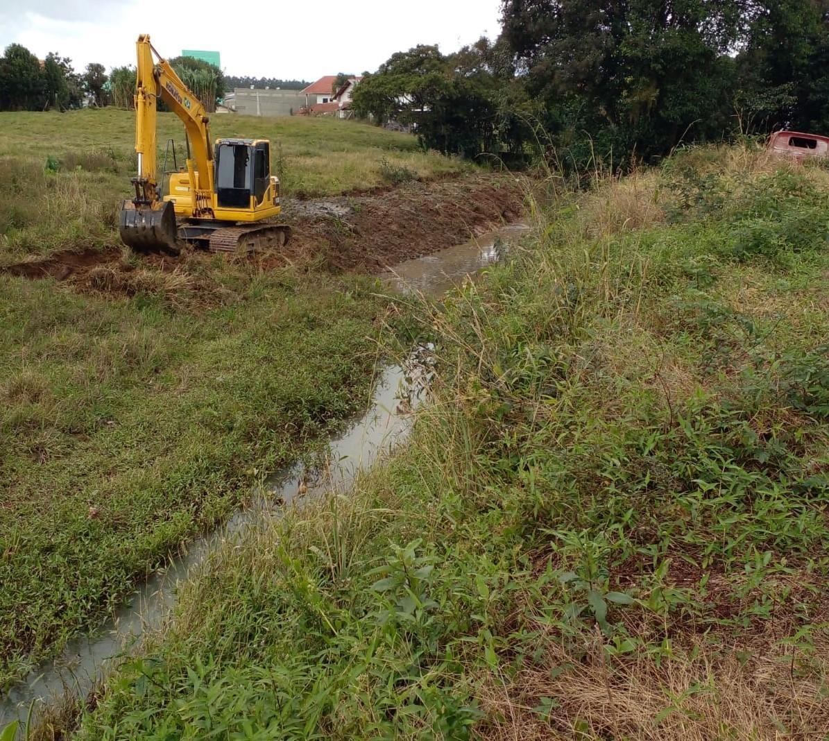 Ribeirão no Centro de Imbuia será desassoreado após licença ambiental