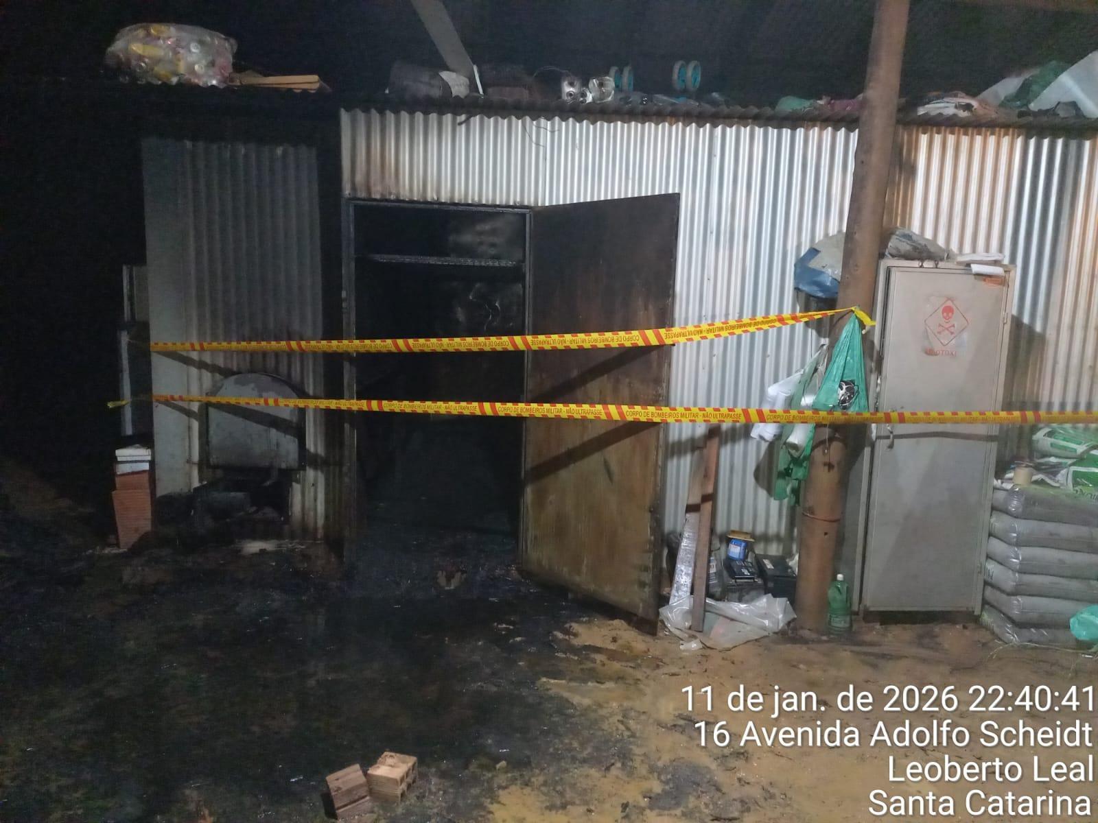 Incêndio destrói estufa de fumo e causa prejuízo superior a R$ 150 mil em Leoberto Leal