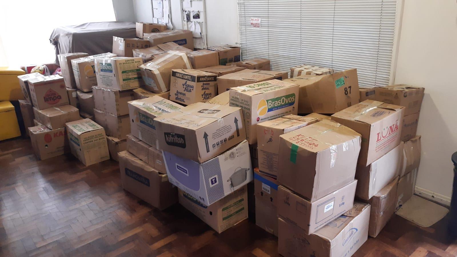 Itens de cozinha arrecadados em Ituporanga chegam aos atingidos pela enchente no Rio Grande do Sul