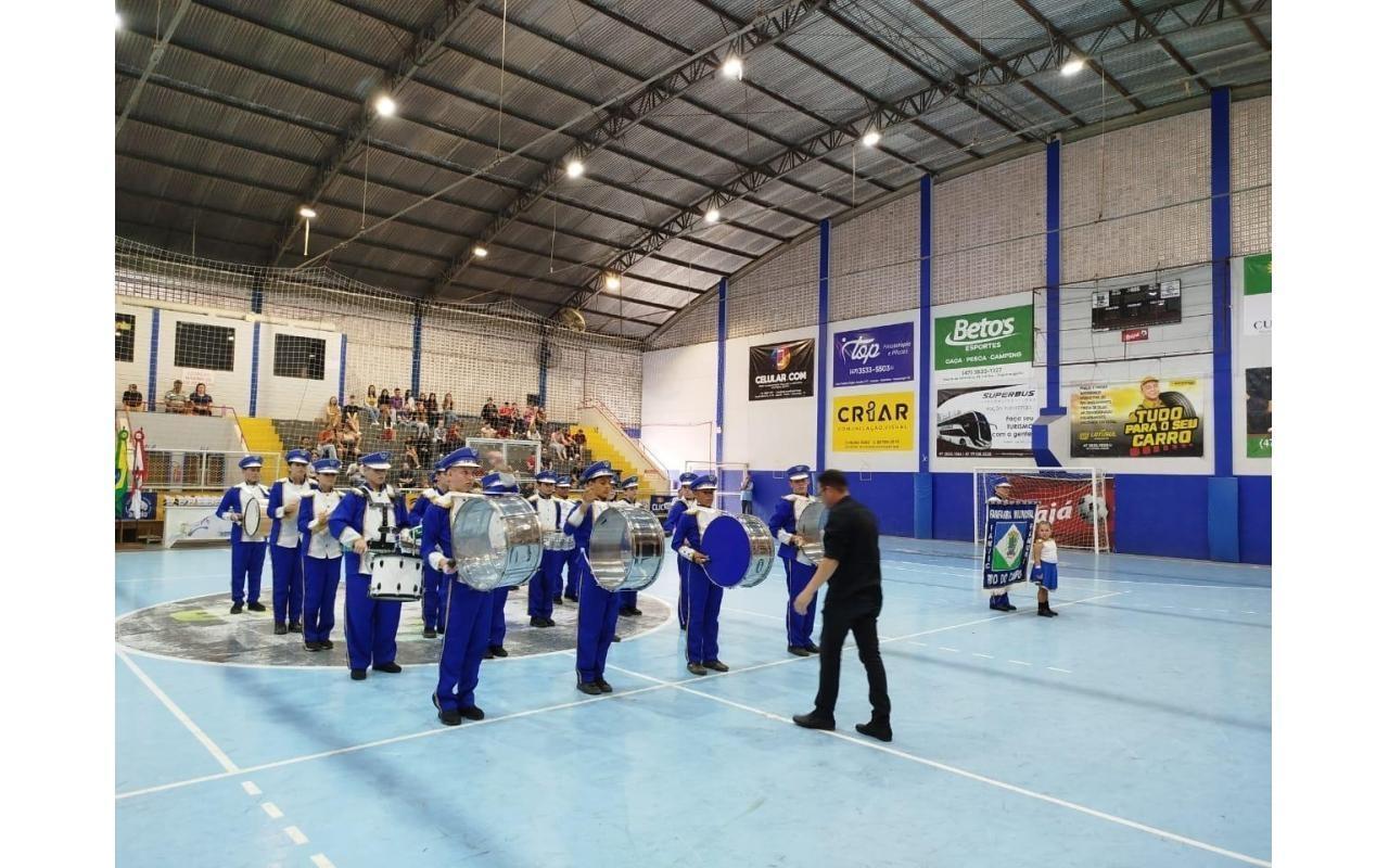 Ituporanga realiza primeiro encontro de fanfarras com mais de 500 músicos