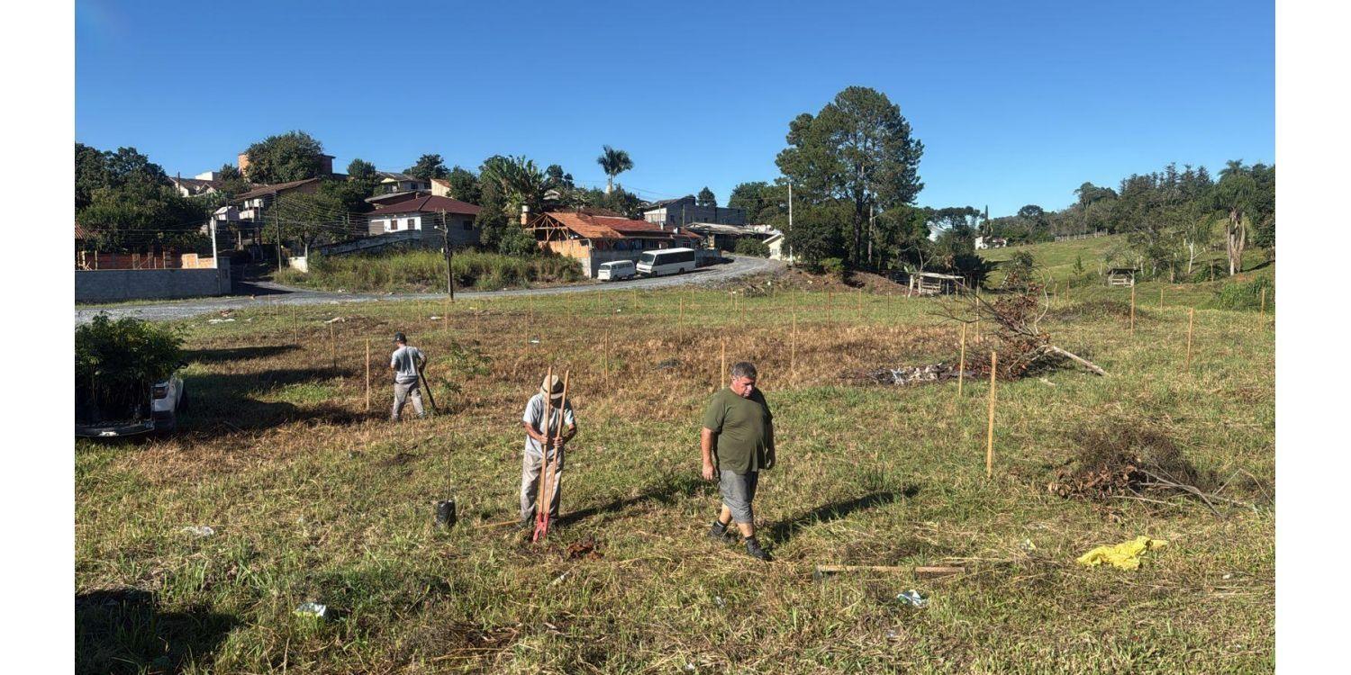 Ituporanga recupera áreas verdes em cinco bairros do município