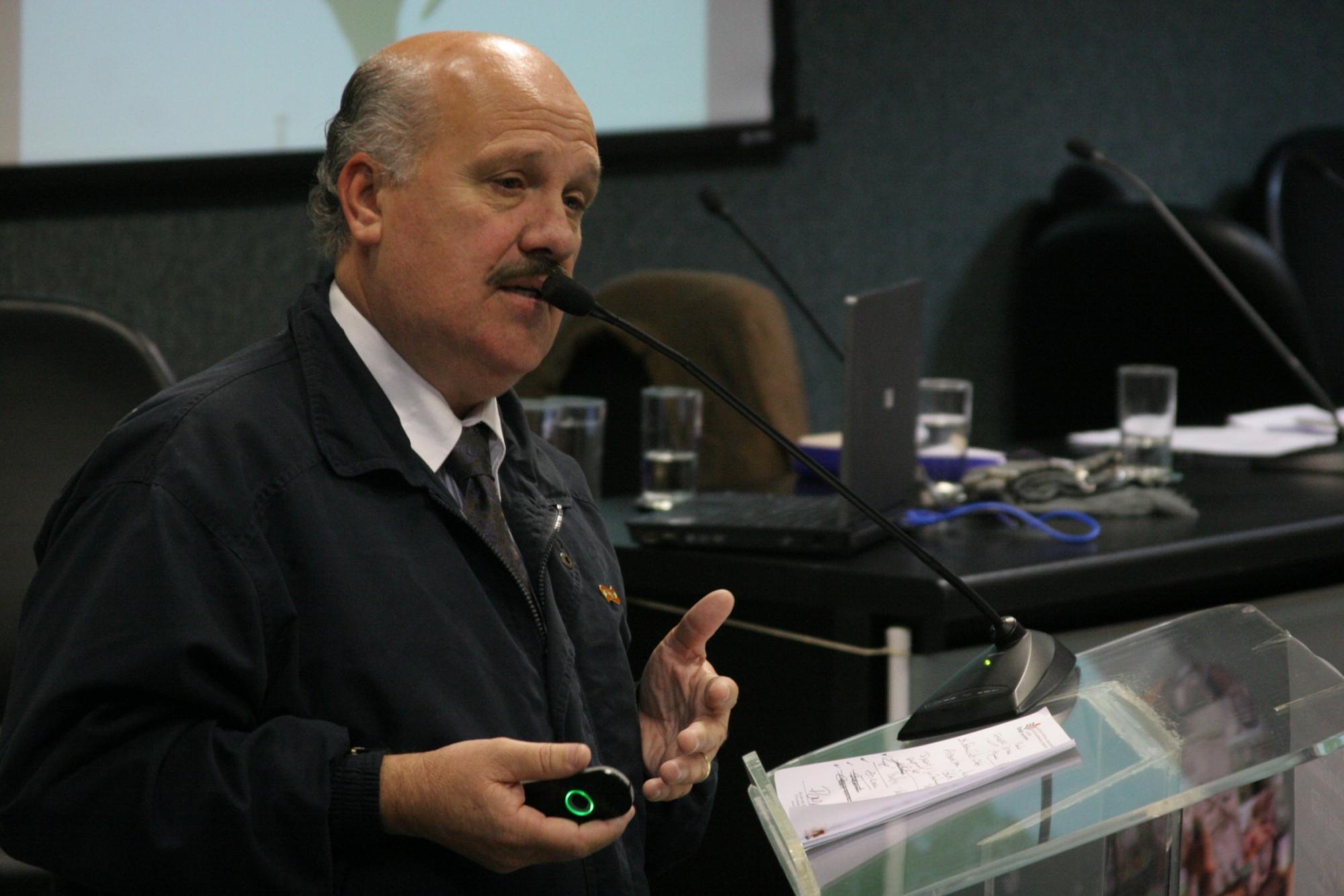 Ituporanguense Luiz Hessmann deixa presidência da Epagri