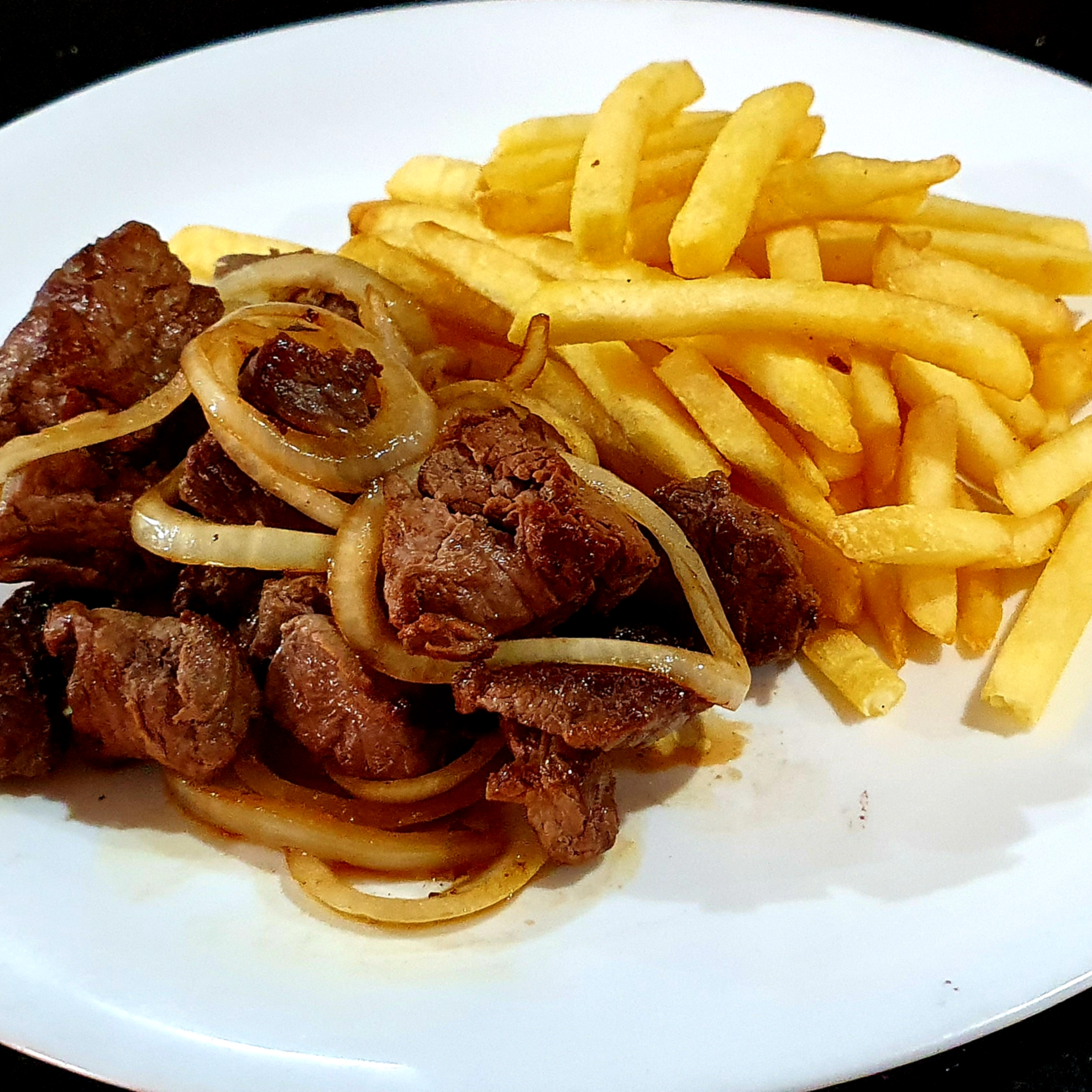 JCI/Camara Júnior de Ituporanga realiza 1ª edição do Filé com fritas