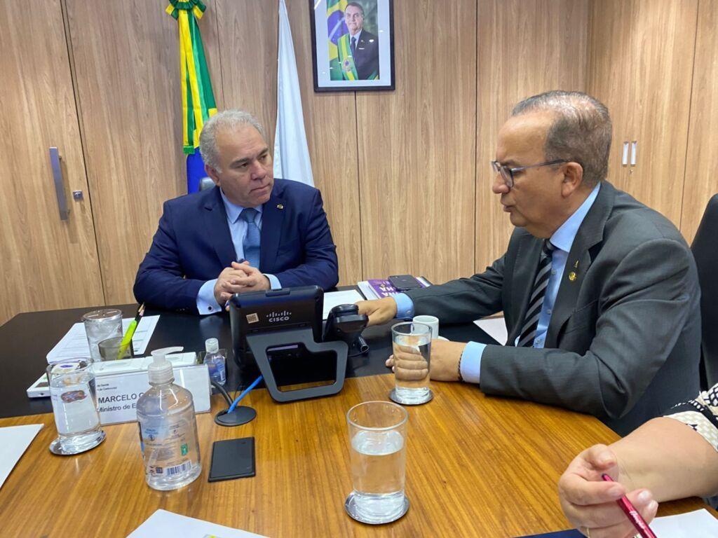 Jorginho Mello se reúne com a bancada catarinense em Brasília