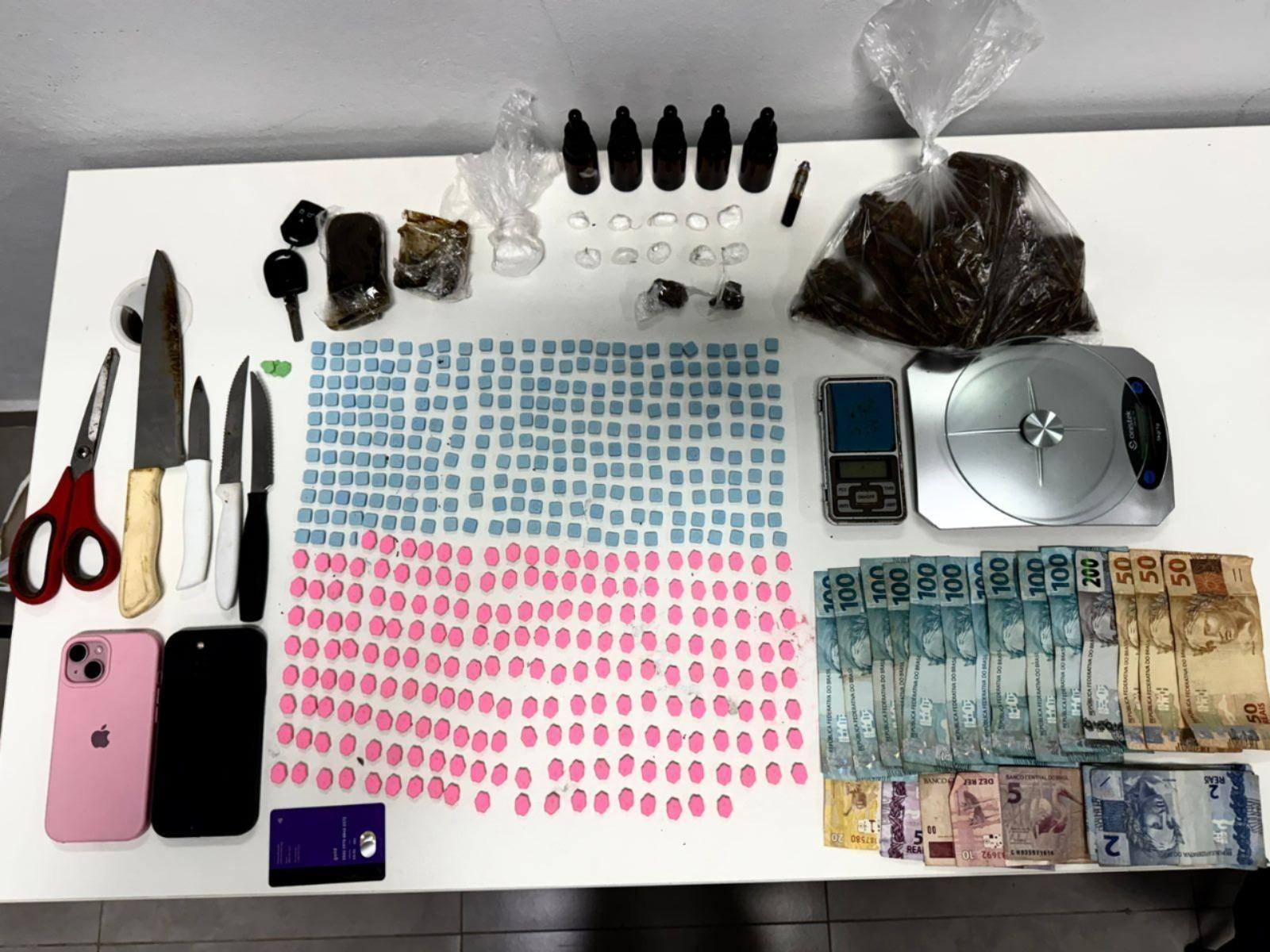Jovem é presa por tráfico de drogas em Rio do Sul