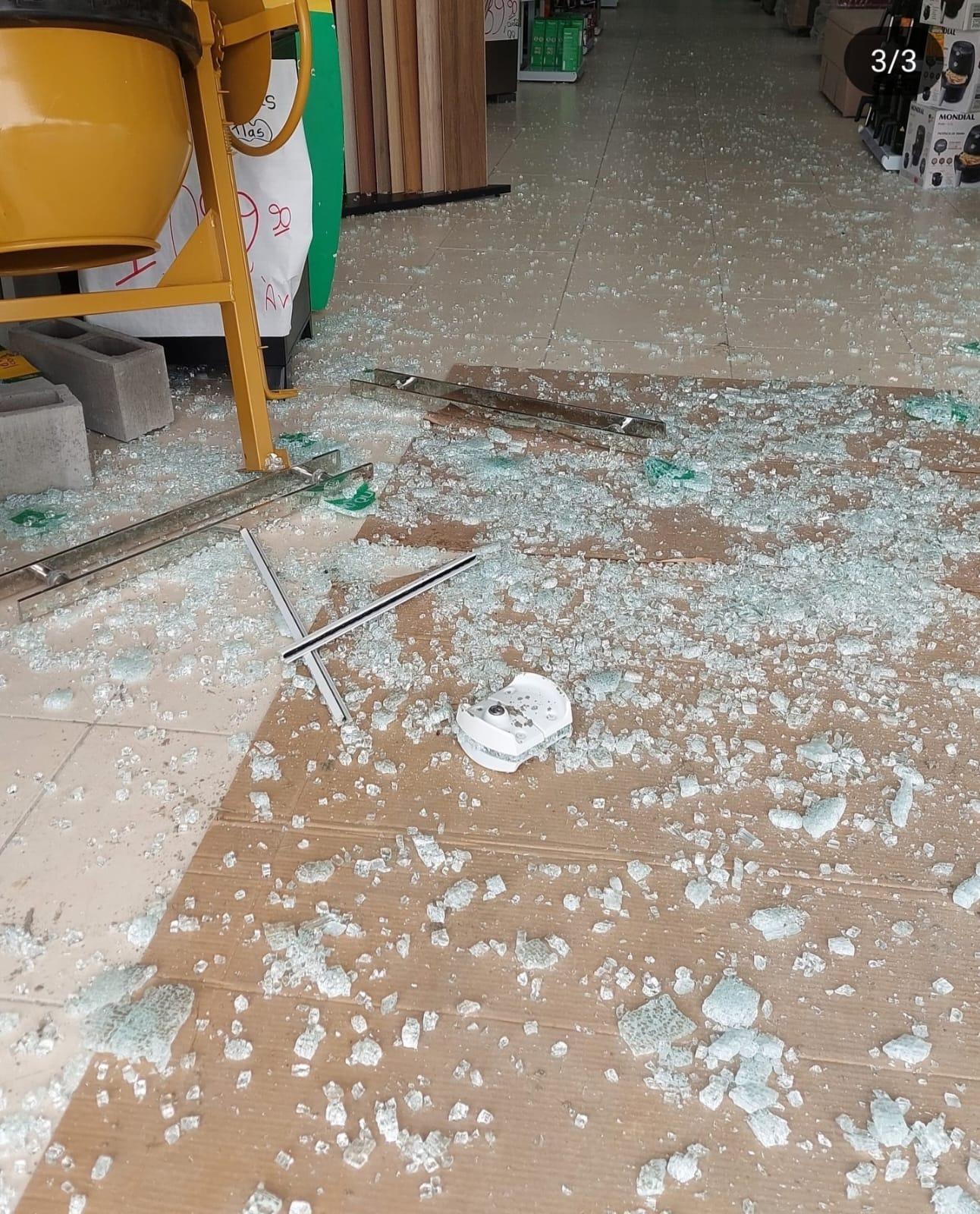 Loja Quero-Quero de Bom Retiro é arrombada durante a madrugada