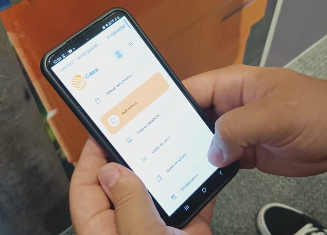 Lojas da CELESC estão fechadas nesta segunda-feira (6) para implementação de novo sistema comercial
