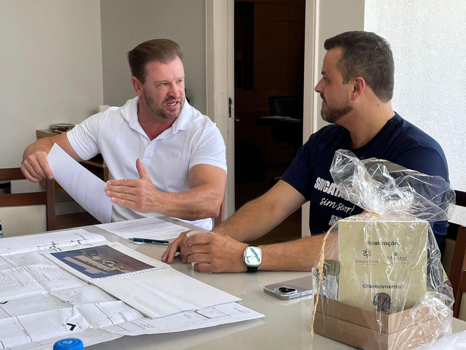 Lucas Neves destina recursos para comunidade autista, rua de Ituporanga e outros projetos do Alto Vale