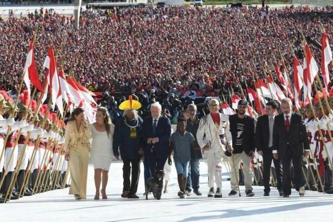 Lula assume a presidência do Brasil