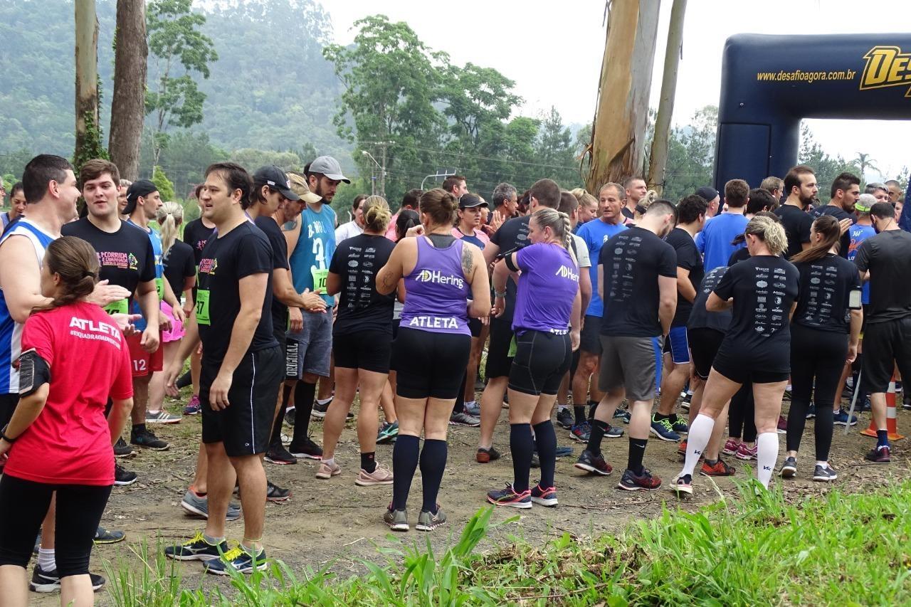 Mais de 500 pessoas participam da 1ª Corrida e Caminhada contra as drogas em Ituporanga