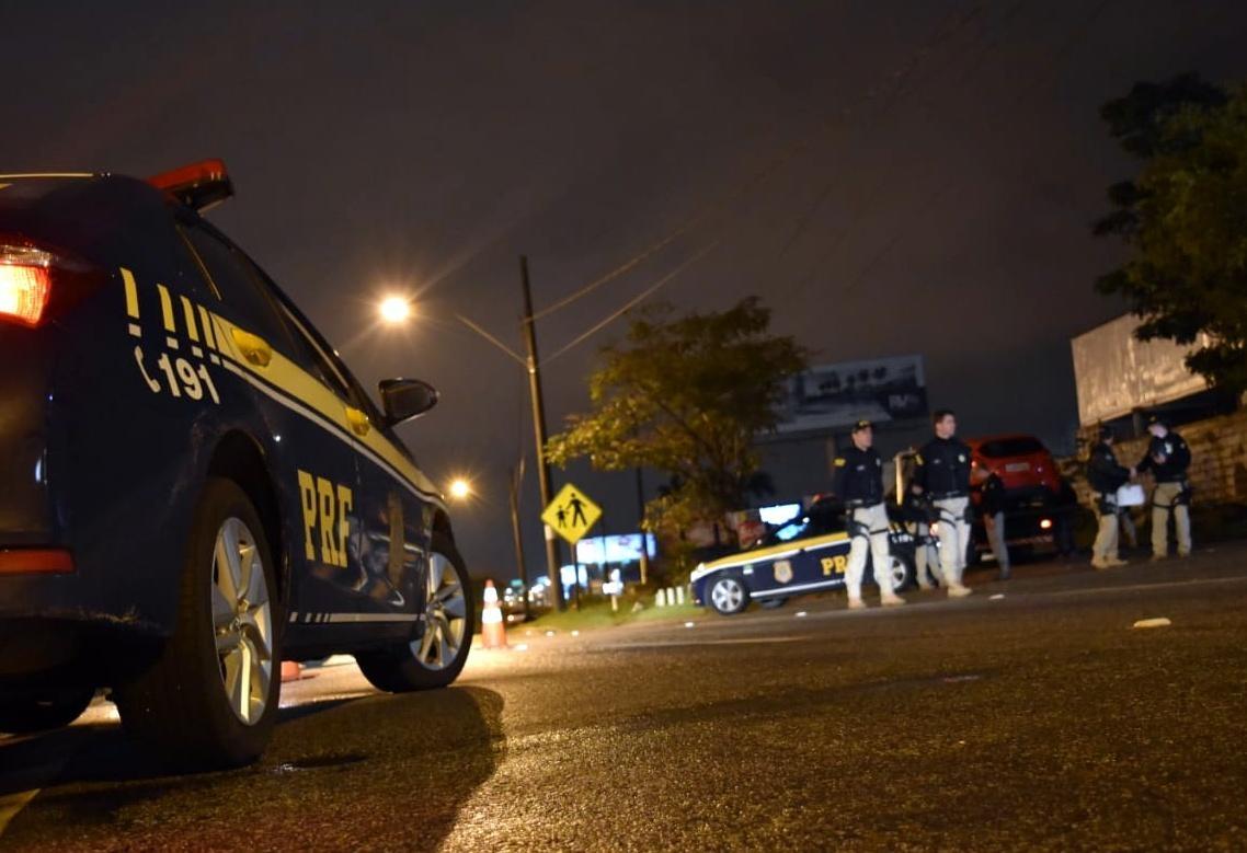 Mais de 90 condutores são flagrados dirigindo sob efeito de álcool neste final de semana em SC