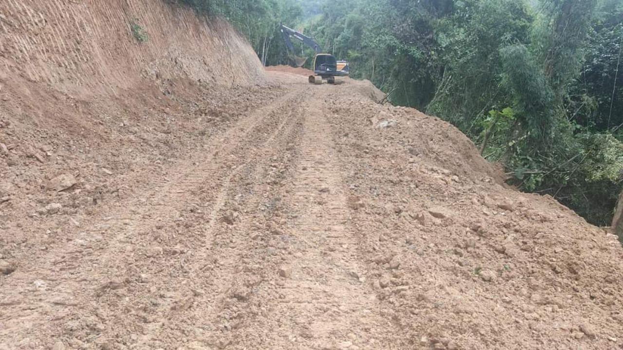 Manutenção de estradas tem sido prioridade no município de Aurora