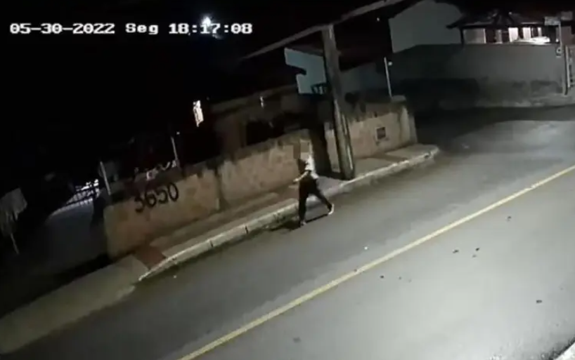 Menina de sete anos é estuprada e degolada pelo padrasto em Santa Catarina